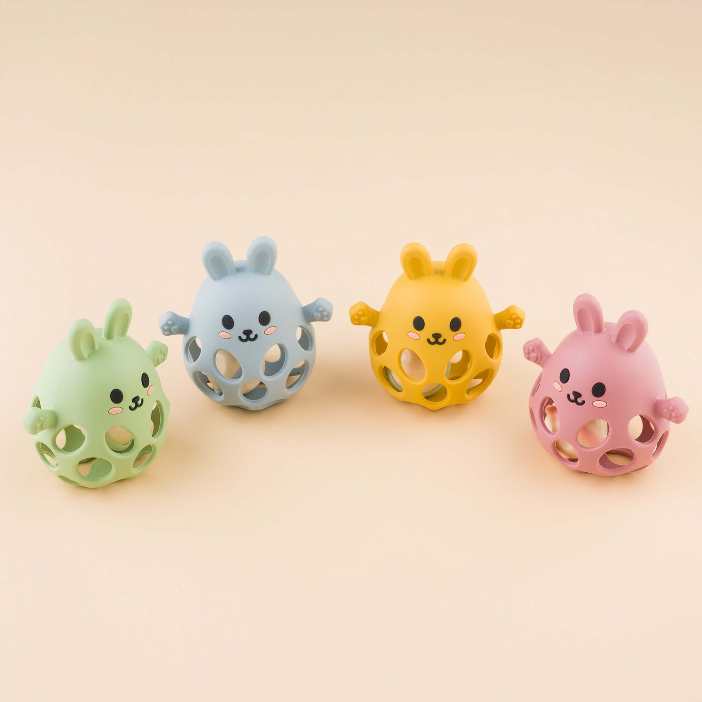 BeißHäschen mit Rasselball